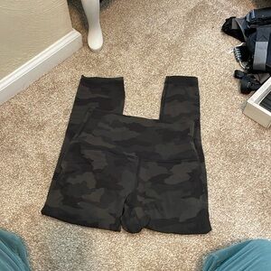 Lulu lemon align cropped dark grey or black camo leggings